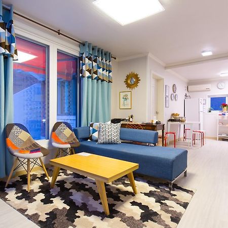 Oh Blue Guesthouse Сеул Номер фото