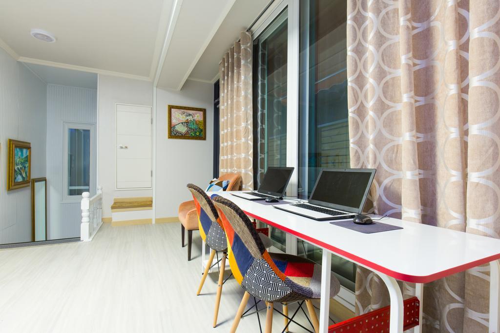 Oh Blue Guesthouse Сеул Екстер'єр фото